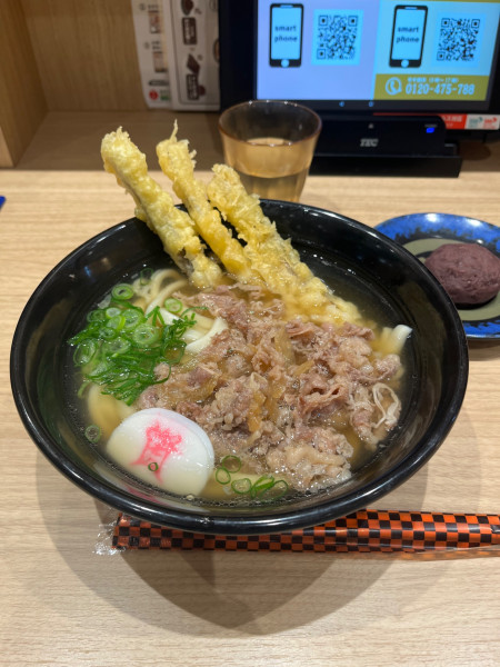 「肉ごぼ天うどん789円 ミニぼた餅130円」@資さんうどん 八千代店の写真