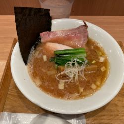 豚骨てもみらぁめん