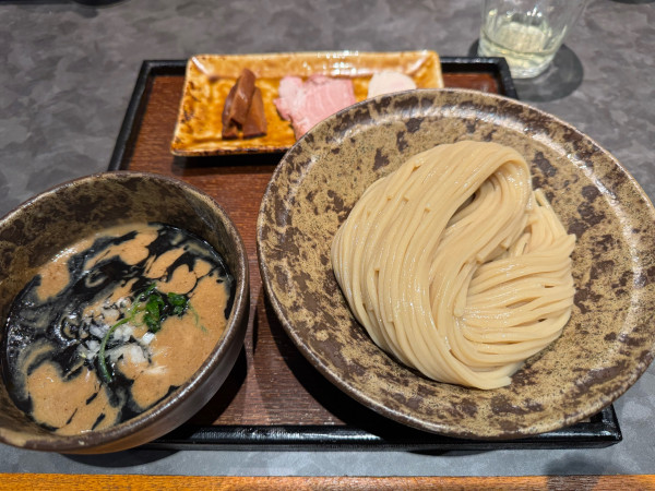 「黒つけ麺」@遷の写真