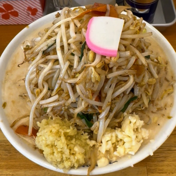 「濃厚タンメン（ニンニク•生姜）990円＋野菜増し180円」@極濃湯麺 フタツメ 小山店の写真