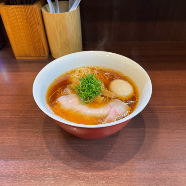 「ラーメン+味玉」@とものもとの写真