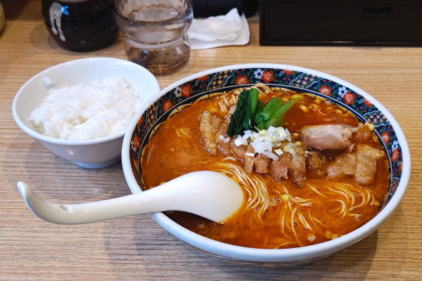 「パイコー担々麺（激辛）」@寿限無担々麺 上野店の写真
