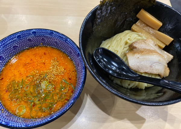 「【限定】辛塩豚骨つけ麺　１０３０円」@越後つけ麺維新 白楽店の写真