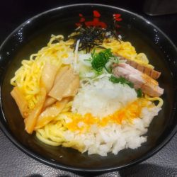 油そばW盛り880円