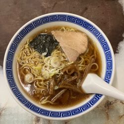 ラーメン　800円