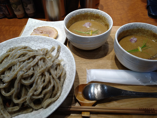 「つけ麺」@手打式特級多加水 御影麺 鏑矢の写真