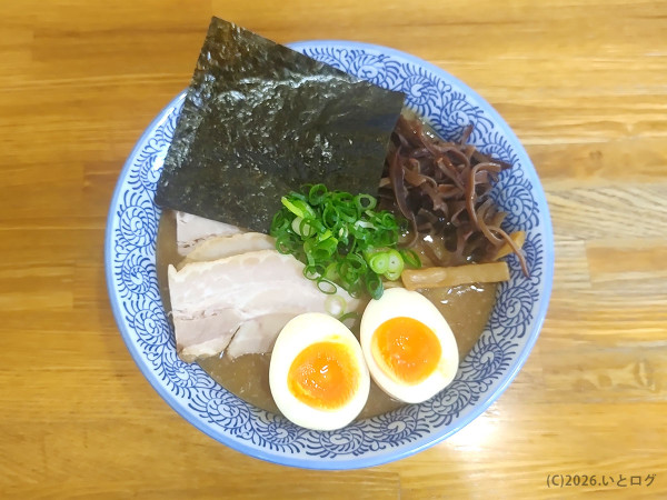 「魚介醤油（特製）」@ひかり食堂の写真