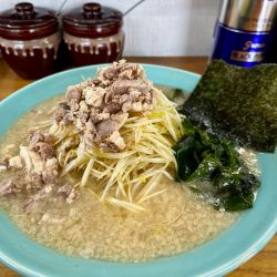 ネギラーメン¥990 替え玉¥150