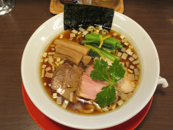 「中華そば（醤油）（850円）」@中華そば 麦笑 本所吾妻橋店の写真