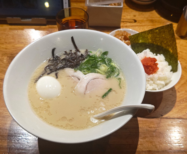 「味玉白丸元味+明太子ご飯セット」@博多一風堂 上野広小路店の写真