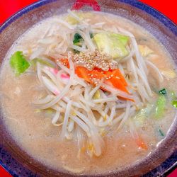 炒め野菜味噌らーめん（1078円）