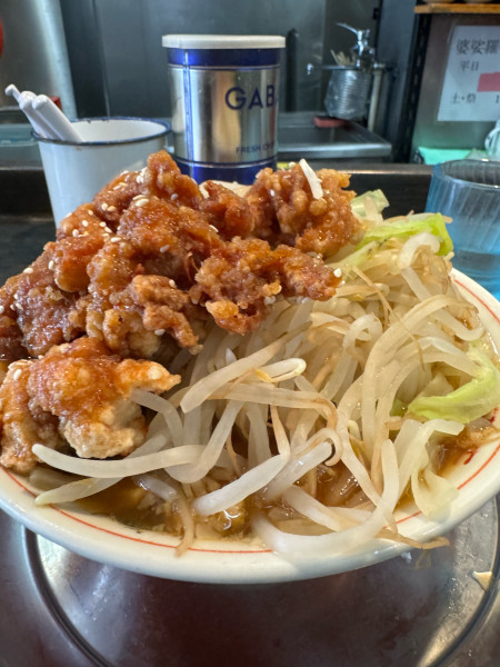 「油淋鶏ラーメン」@麺屋 婆娑羅の写真