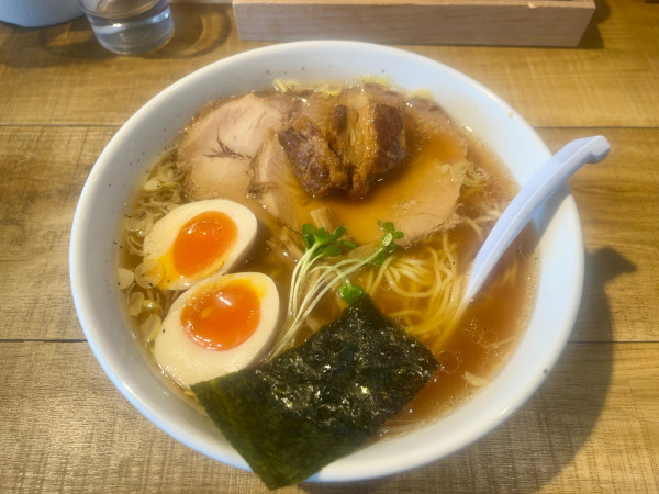 「特製 醤油ラーメン1,170円・大盛120円」@ラーメンみたけの写真