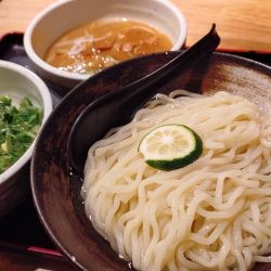 昆布水つけ麺(大盛・メンマ抜)