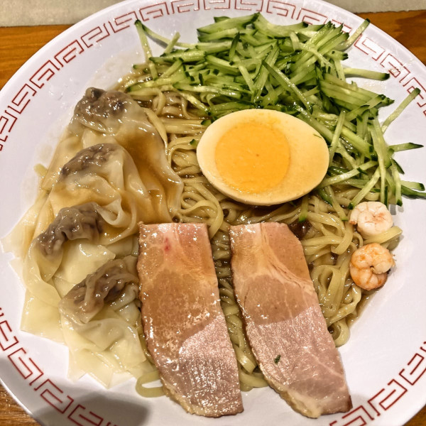 呉冷麺ワンタン入り（1,000円）