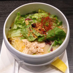 鶏白湯ラーメン 自由が丘蔭山 新宿東宝ビル店の画像