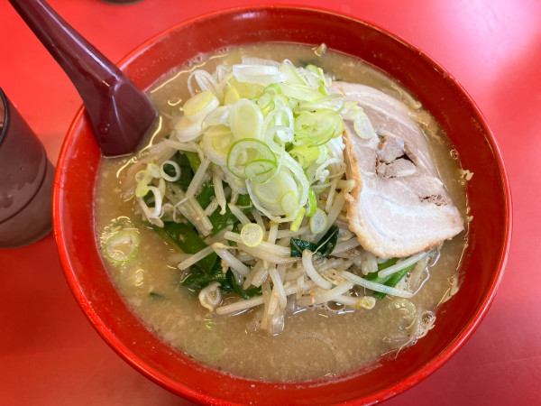 「みそらーめん＋トッピングもやし　1180円」@らーめん弁慶 浅草本店の写真