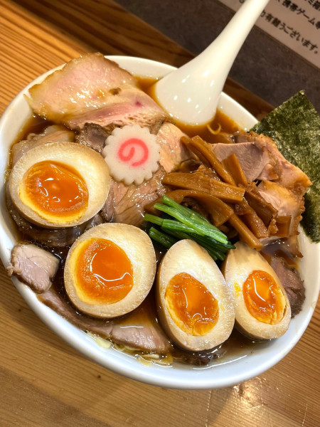 「しょうゆチャーシューメン+味玉W」@オランダ軒の写真