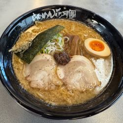 嵐げんこつらあめん　中盛