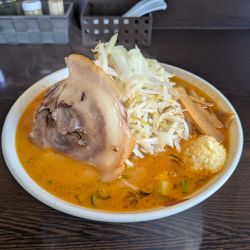 辛みそラーメン　950円