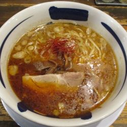 ＜冬季限定＞ゴマ香る味噌ラーメン　1100円