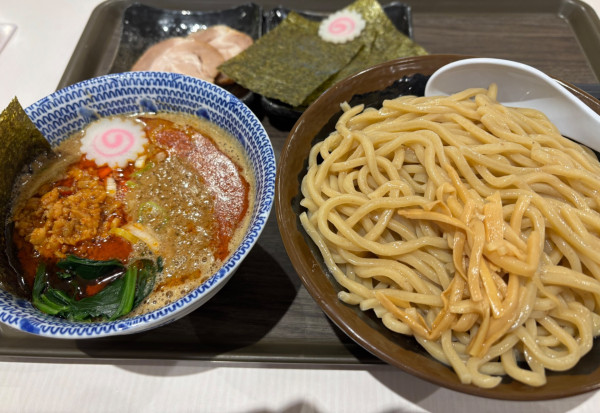 「担々つけ麺 +チャーシュー +海苔」@舎鈴 アピタ長津田店の写真