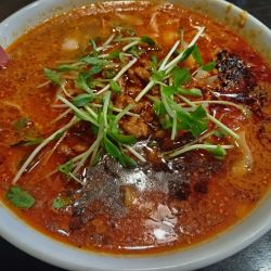 麻辣刀削麺　大盛　小ライス