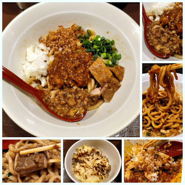 「カレーまぜそば＋チーズ追い飯＋辣油＝¥1350」@長男、おかわしゅんの写真