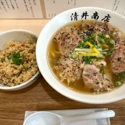 ダブルソーキそば じゅーしー