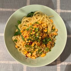 汁なし本場四川担々麺(1,000円)