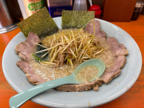 「ネギコテチャーシューメン」@ラーメンショップ椿 春日部備後店の写真