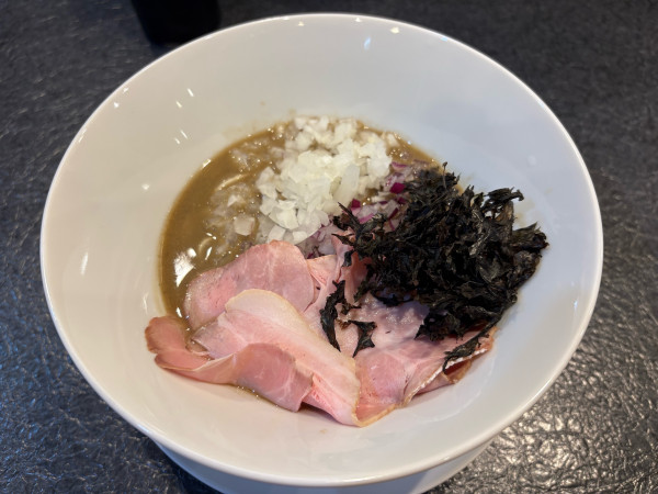 「中濃煮干し（塩）」@にぼしら〜めん ニボ太郎の写真