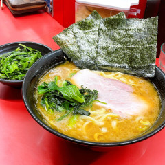 ラーメン杉田家の画像