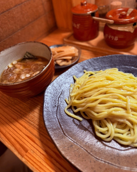 「つけ麺（小￥980）＋サービスメンマ」@つけ麺屋 やすべえ 秋葉原店の写真