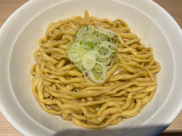 「かけ油そば 醤油」@本郷油倶楽部の写真