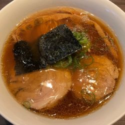 醤油らぁ麺