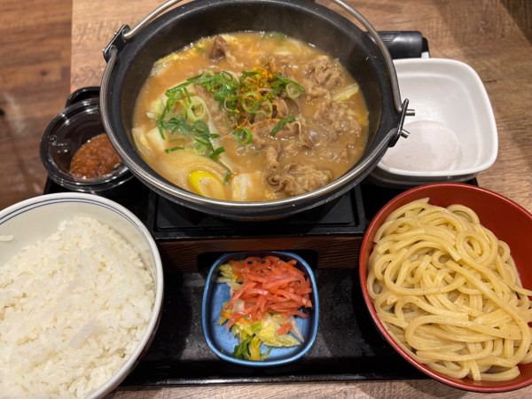 「牛肉玉ラーメン鍋膳 987円」@吉野家 ひばりが丘店の写真