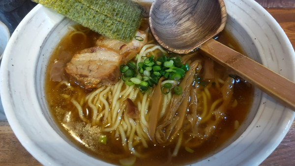 「ラーメン醤油+チャーシューご飯」@麺や 八雲の写真