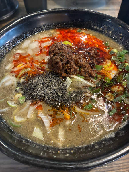 「ブレンド2辛」@四川担々麺 ななつぼし 新橋店の写真