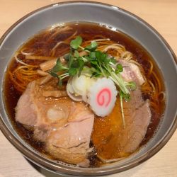 日本一醤油のしょうゆそば