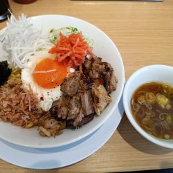 特製まぜそば　　　950円