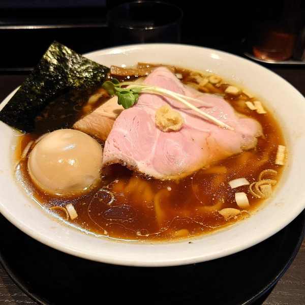 「味玉醤油らぁめん」@麺処 夏海の写真