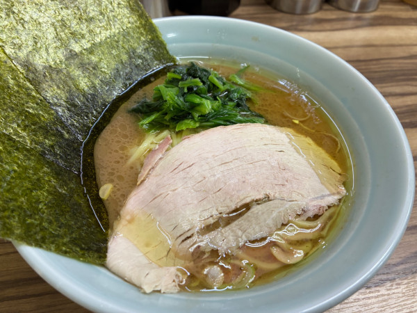 「ラーメン並」@横浜ラーメン 武源家の写真