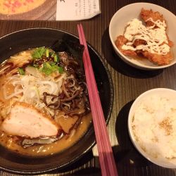 とろみ黒らーめん