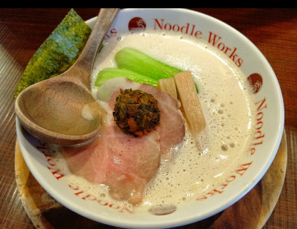 「泡らぅめん」@Noodle Works -BALI-の写真