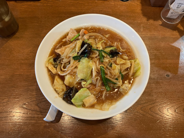 「肉野菜あんかけらーめん980円」@壱鵠堂 高田店の写真