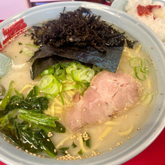 山岡家 川島店の画像