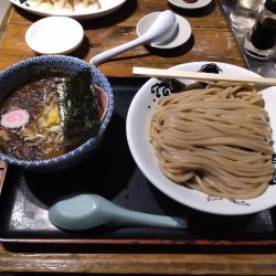 濃厚つけ麺 並 920円+辛味　50円