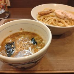 大山鶏のつけめん+鶏ほぐし