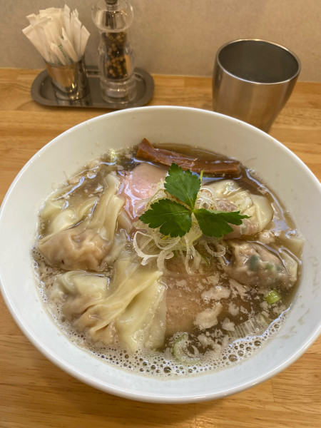 「白煮干し」@地球の中華そばの写真